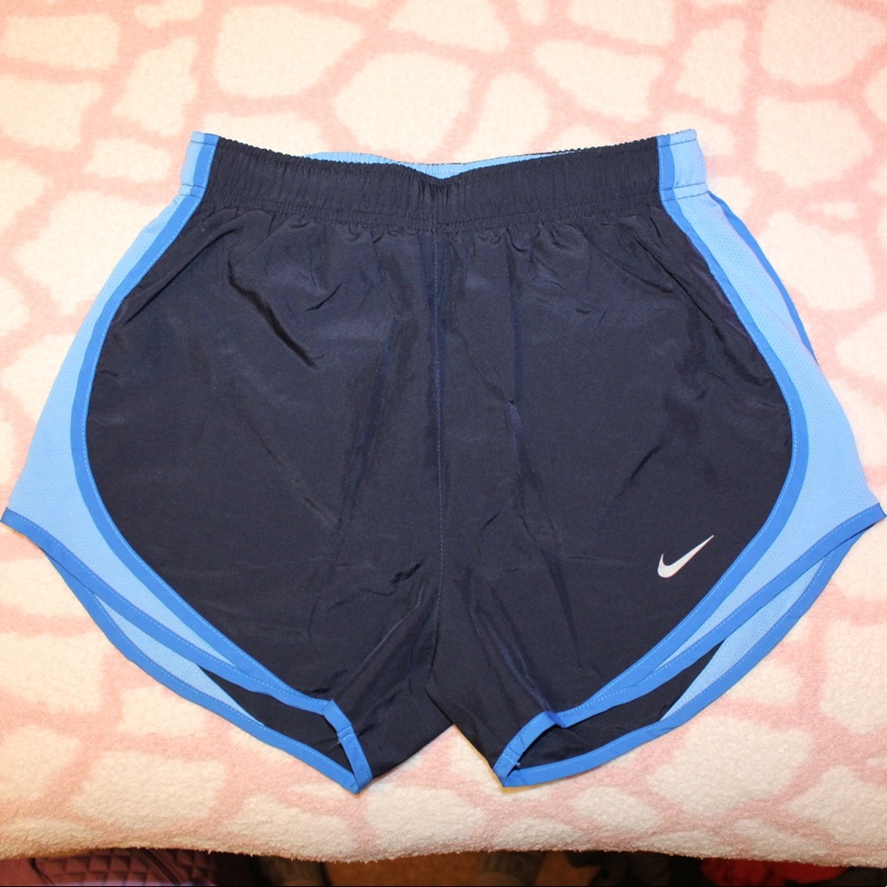 Womens Nike Running Shorts, xs